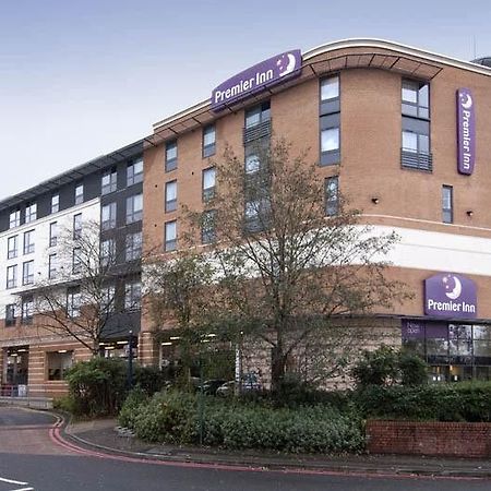 Premier Inn Premier Inn Solihull Town Centre Exteriör bild