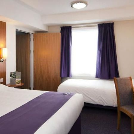 Premier Inn Premier Inn Solihull Town Centre Exteriör bild